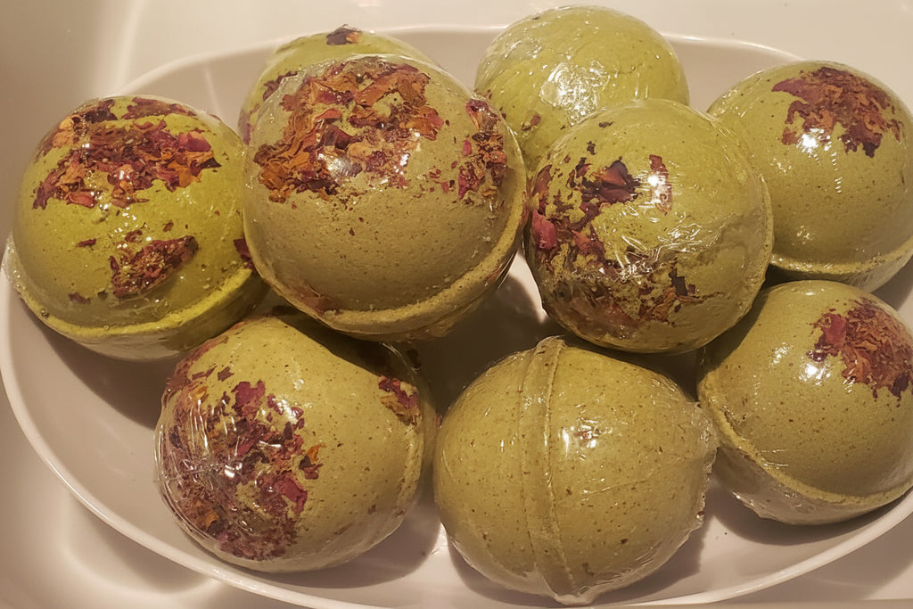 Bath bombs (4.25 oz.)